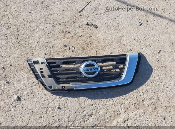 5N1DR2MM2JC636172 2018 NISSAN PATHFINDER White Vista del cuadro de instrumentos