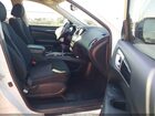 2018 Nissan Pathfinder Sv White vin: 5N1DR2MM2JC636172