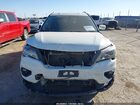 2018 Nissan Pathfinder Sv White vin: 5N1DR2MM2JC636172