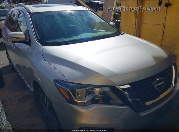 5N1DR2MM3JC620336 2018 NISSAN PATHFINDER Silver Delantero derecho