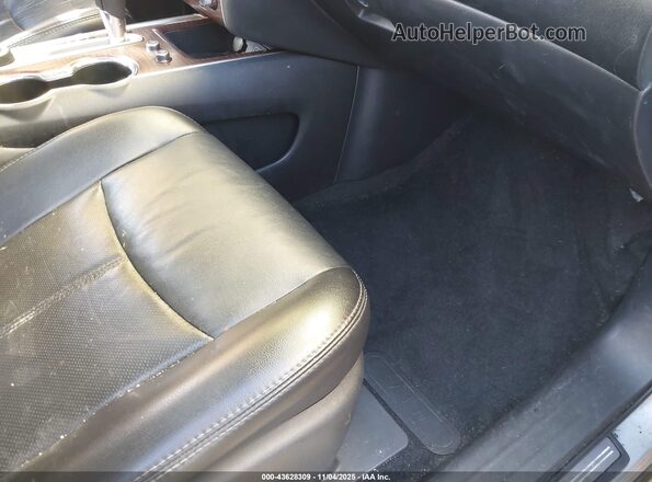 5N1DR2MM3JC620336 2018 NISSAN PATHFINDER Silver Vista interior delantera