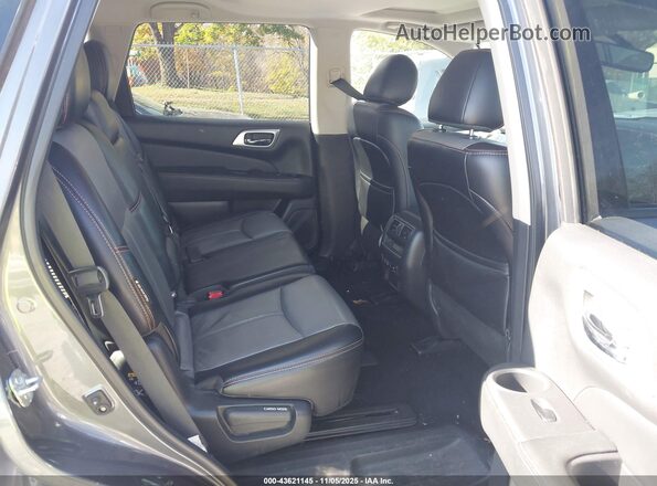 5N1DR2MMXKC640696 2019 NISSAN PATHFINDER Серый Вид наклейки с VIN-кодом
