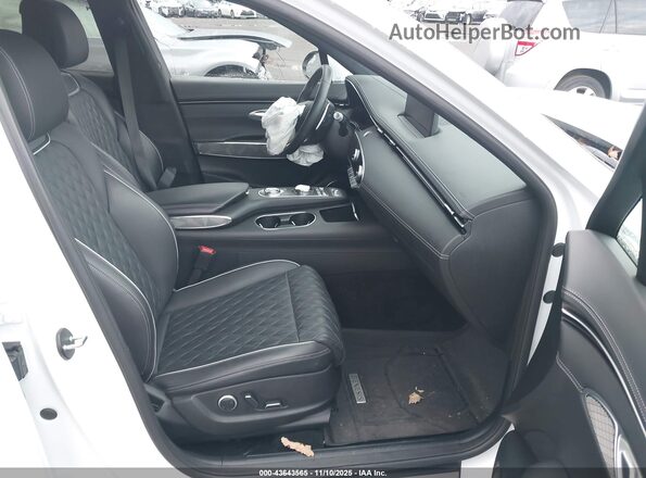 5NMMCDTCXSH030177 2025 GENESIS GV70 White Սալոնի դիմացի տեսք