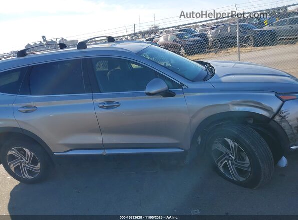 5NMS2DAJ4NH429795 2022 HYUNDAI SANTA FE Серебряный Вид задней части салона