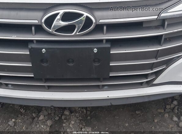 5NPD74LF2KH480858 2019 HYUNDAI ELANTRA White Դիմացի տեսք