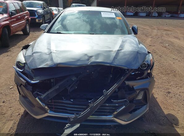 5NPE24AF4KH731448 2019 HYUNDAI SONATA Серый Вид спереди
