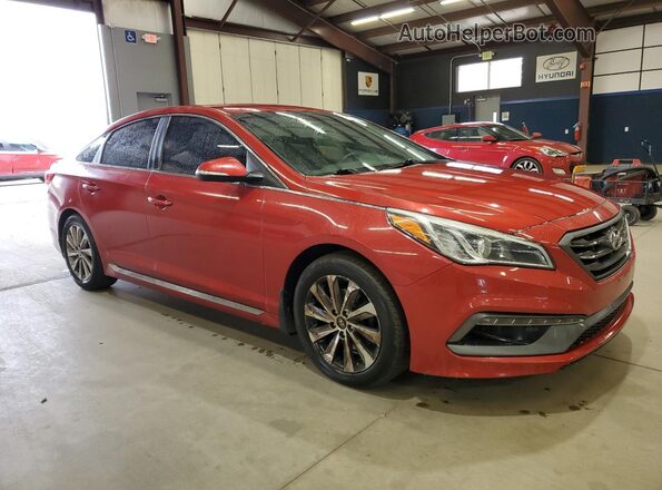 5NPE34AF4HH552655 2017 HYUNDAI SONATA Красный Передняя правая четверть