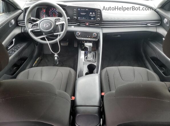 5NPLM4AG8NH074975 2022 HYUNDAI ELANTRA Черный Вид панели приборов