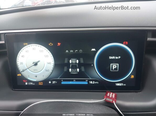 5NTJDDDF5RH119503 2024 HYUNDAI SANTA CRUZ White Vista de los asientos traseros