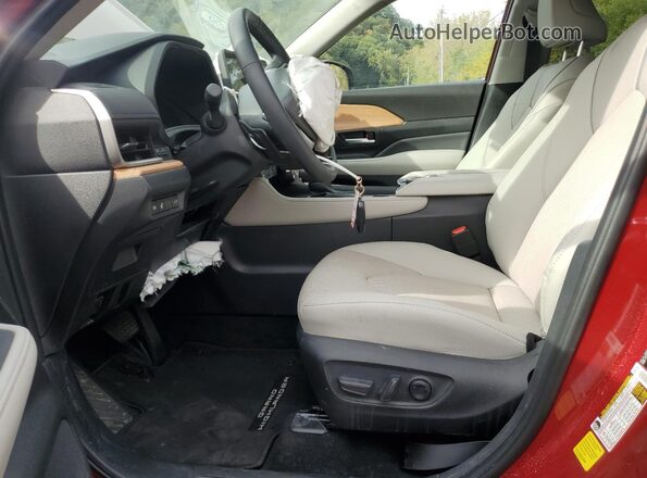 5TDAAAB52SS081132 2025 TOYOTA GRAND Бордовый Вид салона спереди