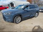 2025 Toyota Grand Highlander Platinum Blue vin: 5TDAAAB54SS100702