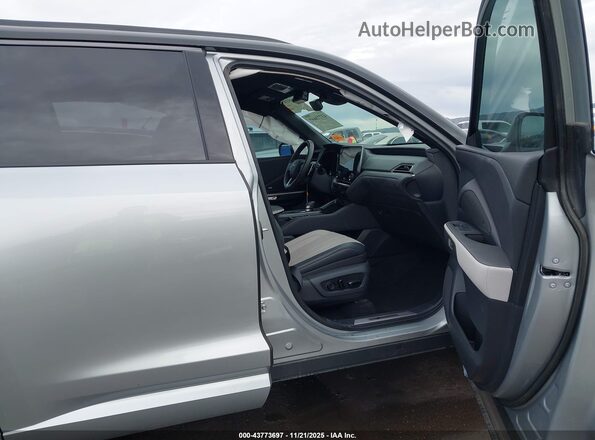5TDABAB69SS008944 2025 LEXUS TX 500H Silver Vista interior delantera