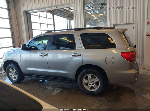 5TDBW5G18HS149347 2017 TOYOTA SEQUOIA Silver Widok wnętrza 360 stopni