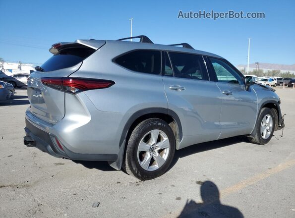 5TDBZRBH3NS560931 2022 TOYOTA HIGHLANDER Серебряный Задняя правая четверть
