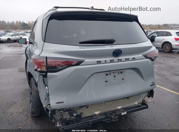 5TDCSKFC2PS100984 2023 TOYOTA SIENNA Серый Вид спереди