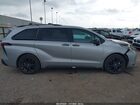 2025 Toyota Sienna Xse Silver vin: 5TDDRKEC4SS237449