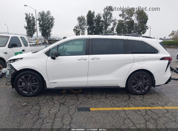 5TDDRKEC8MS065770 2021 TOYOTA SIENNA White 
