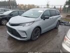 2025 Toyota Sienna Xse Light Blue vin: 5TDDSKFC2SS171129