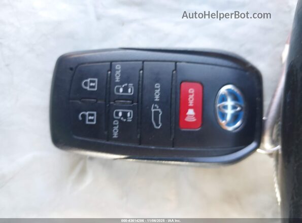 5TDDSKFCXMS014516 2021 TOYOTA SIENNA Gray Առջևի վահանակի տեսք