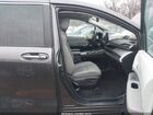 2025 Toyota Sienna Xle Серый vin: 5TDJRKEC4SS225868