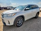 2018 Toyota Highlander Se White vin: 5TDKZRFH0JS546957