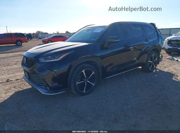 5TDLZRAH1MS071920 2021 TOYOTA HIGHLANDER Черный Передняя левая четверть