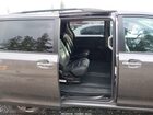 2018 Toyota Sienna Se 8 Passenger Gray vin: 5TDXZ3DC0JS924642