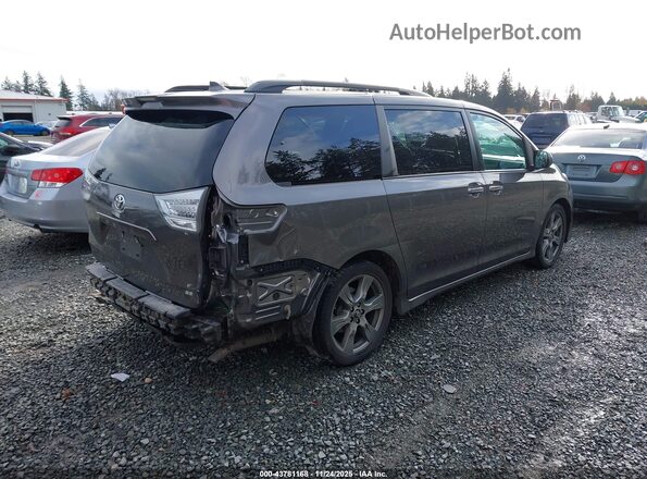 5TDXZ3DC0JS924642 2018 TOYOTA SIENNA Gray Tył prawy