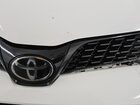 2020 Toyota Sienna Se White vin: 5TDXZ3DC8LS048101 Damage: Grille, Scuffed, 7 To 8 Inches