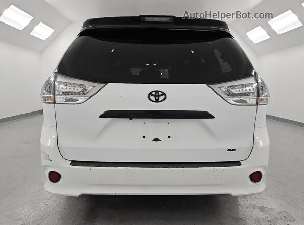 5TDXZ3DC8LS048101 2020 TOYOTA SIENNA White Vista trasera