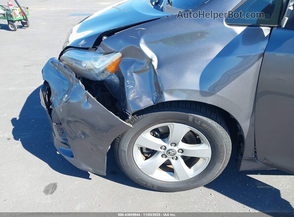 5TDZZ3DCXJS901586 2018 TOYOTA SIENNA Серый 