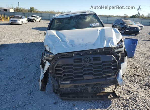 5TFJA5DB1NX038751 2022 TOYOTA LIMITED Белый Вид спереди