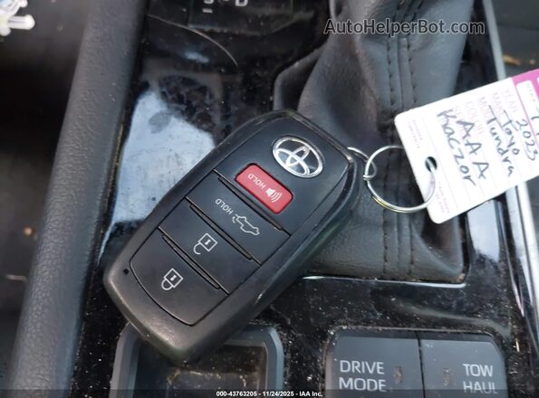 5TFJC5DB5PX020136 2023 TOYOTA LIMITED Gray წინა პანელის ხედი