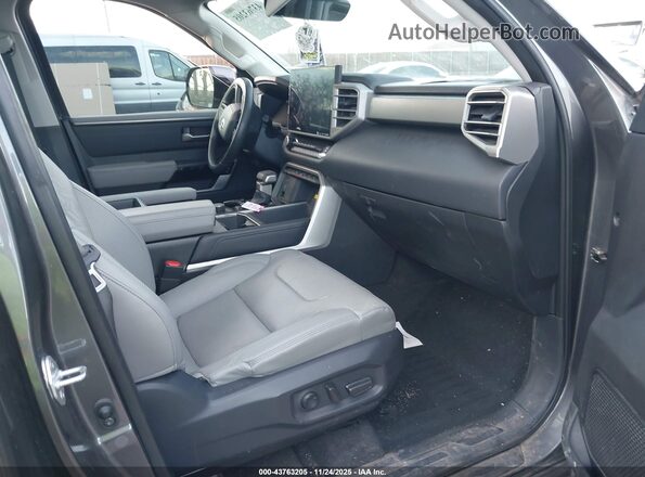5TFJC5DB5PX020136 2023 TOYOTA LIMITED Gray წინა სალონის ხედი