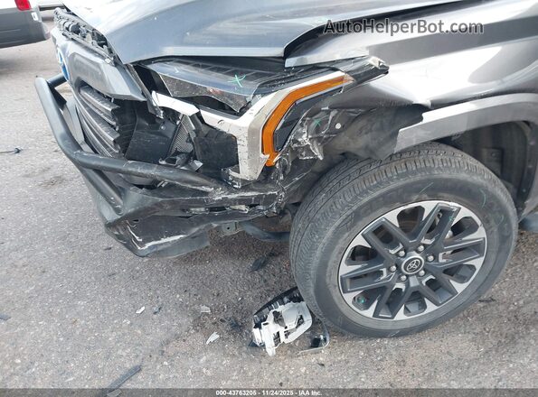 5TFJC5DB5PX020136 2023 TOYOTA LIMITED Gray წინა ხედი