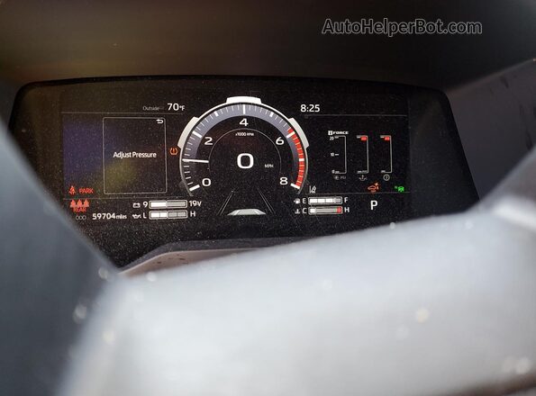 5TFMA5DB7PX057966 2023 TOYOTA TUNDRA White Widok zestawu wskaźników