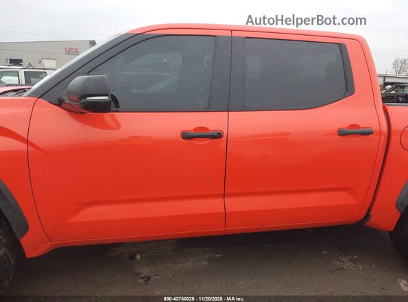 5TFPC5DB6PX021340 2023 TOYOTA TUNDRA HYBRID Orange Vista interior de 360 grados
