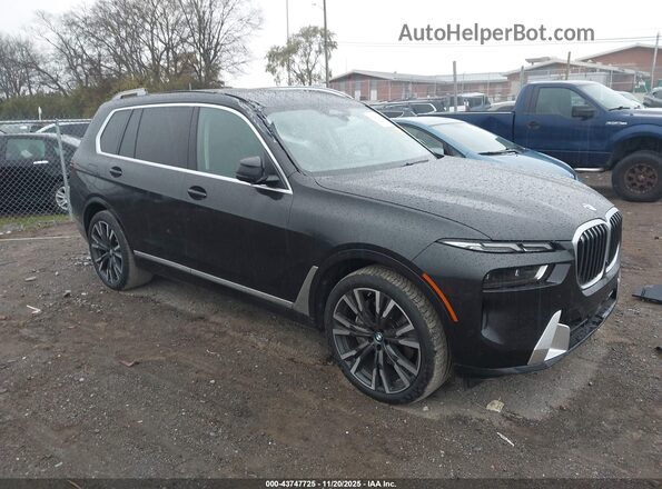 5UX23EM00P9P41714 2023 BMW X7 Black Przód prawy