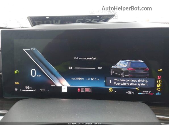 5UX23EM00P9P41714 2023 BMW X7 Black Widok tylnych siedzeń