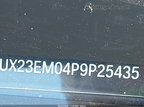 5UX23EM04P9P25435 2023 BMW X7 Черный Вид подкапотного пространства