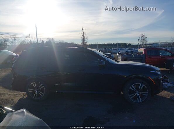 5UX23EM04P9P25435 2023 BMW X7 Черный Вид задней части салона