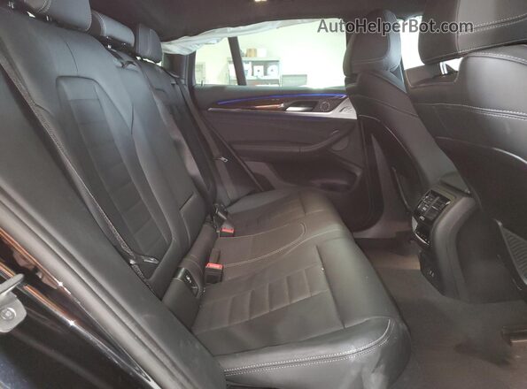 5UX2V1C02M9F43235 2021 BMW X4 Черный Вид задней части салона