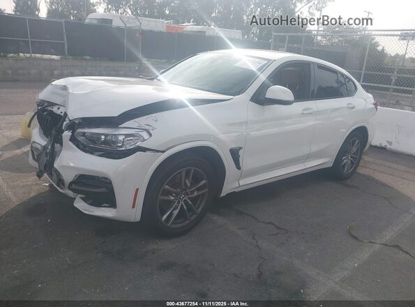 5UX2V1C06M9E92547 2021 BMW X4 Белый Передняя левая четверть