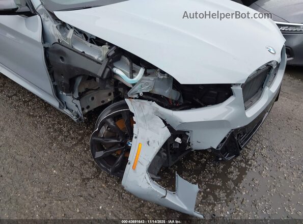5UX33DT00R9U52593 2024 BMW X4 Бирюзовый Вид спереди