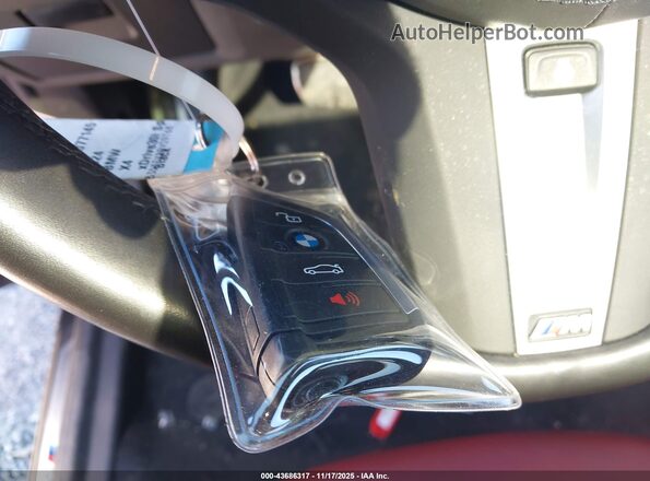 5UX33DT01P9P53175 2023 BMW X4 Черный Вид панели приборов
