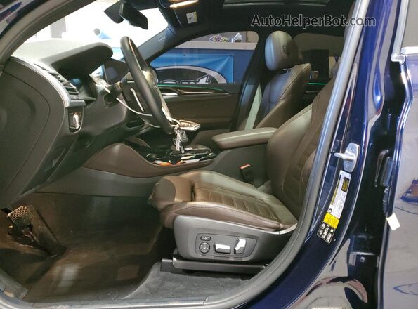 5UX33DT06N9J98236 2022 BMW X4 Синий Вид салона спереди