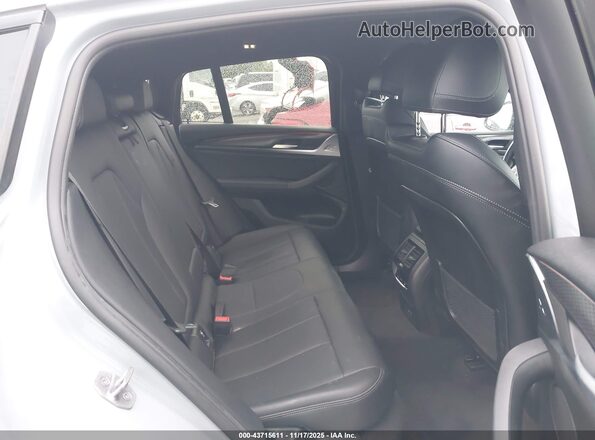 5UX33DT06N9M40667 2022 BMW X4 Серый Вид наклейки с VIN-кодом