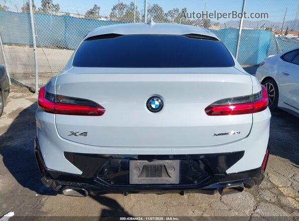 5UX33DT09R9U19799 2024 BMW X4 Серый 