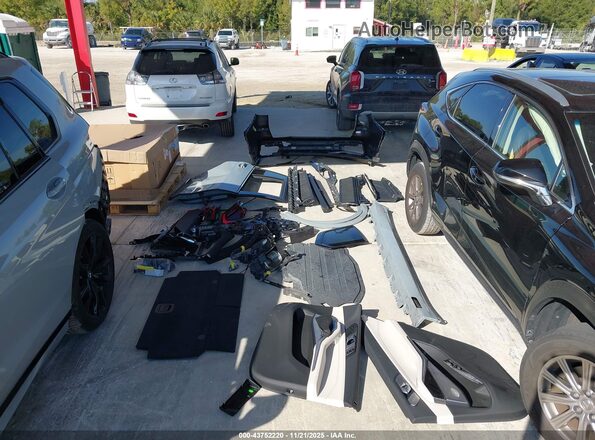 5UX33EM00R9V47434 2024 BMW X7 Dark Blue 