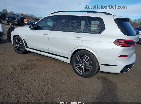 5UX33EM06S9Z55281 2025 BMW X7 Белый Задняя левая четверть